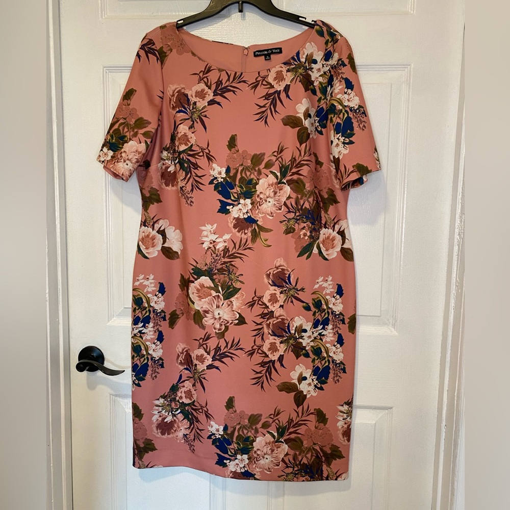 Gorgeous Floral print dress